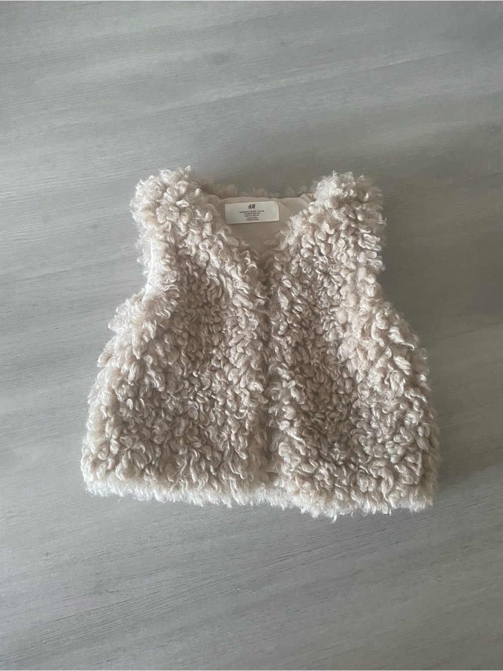 H&M Kids Creamy Beige Faux Shearling Vest